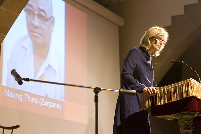 Siri Hustvedt at a podium